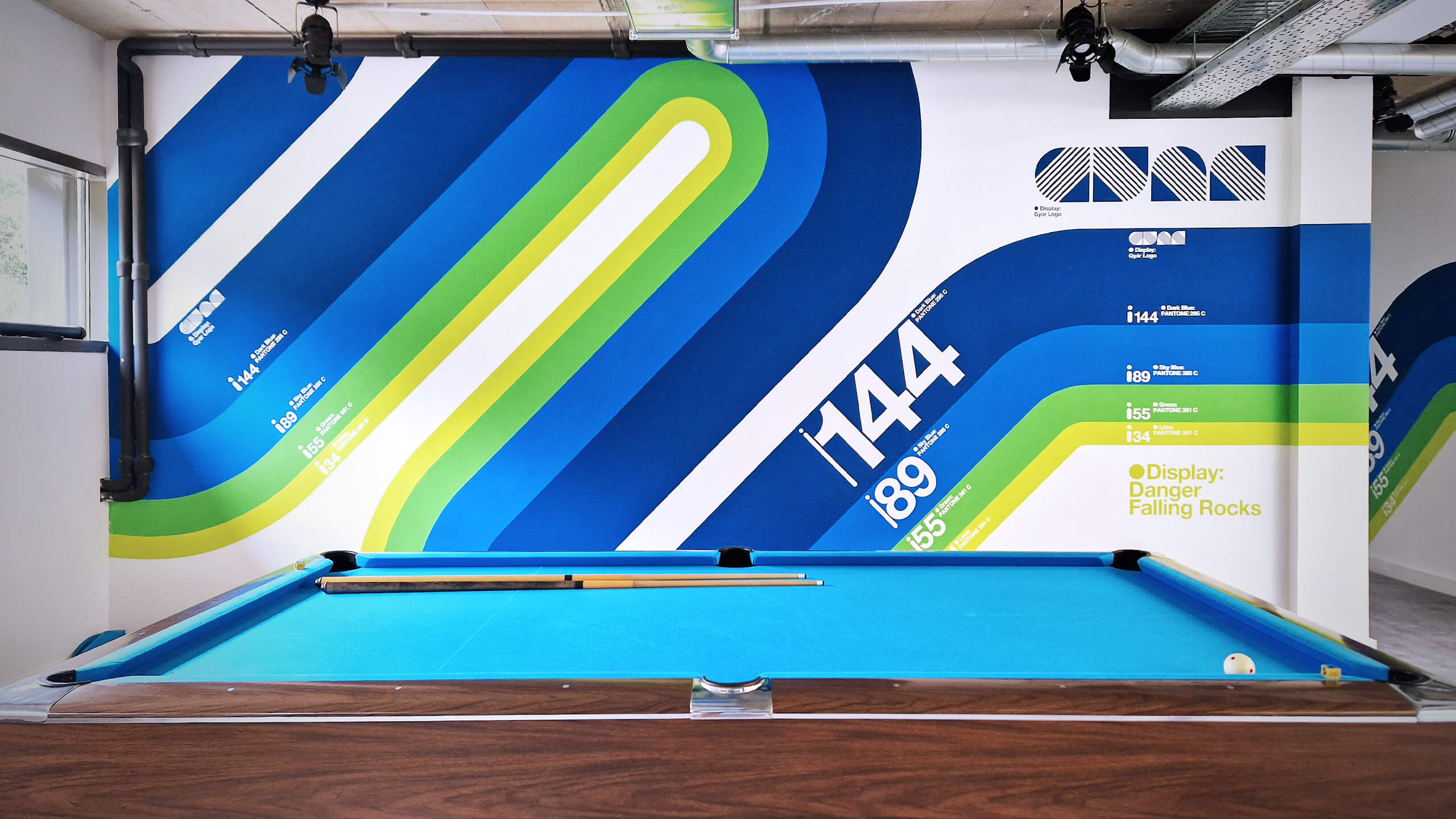 GYÁR Solymár Office Graphics